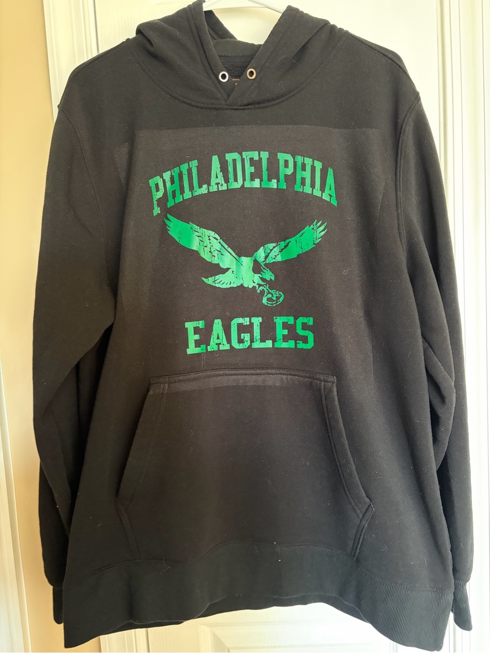 Stone Mountain Accessories Black Hoodie with Green Philadelphia Eagles Print
